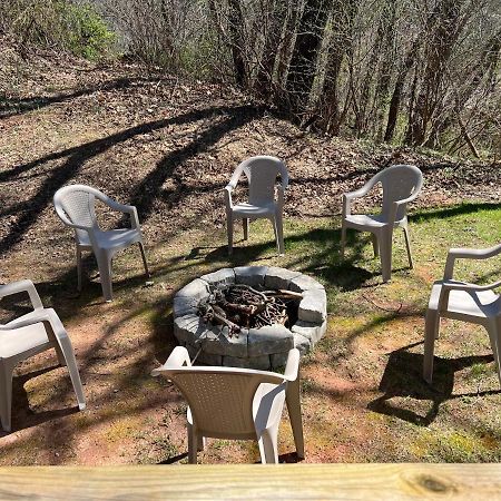 Serenity Views Comfort - Close To City & Parkway! Weaverville Esterno foto