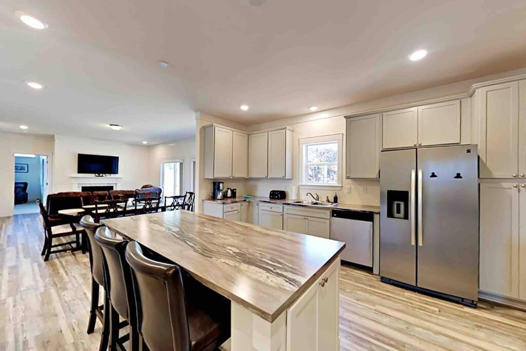 Serenity Views Comfort - Close To City & Parkway! Weaverville Esterno foto