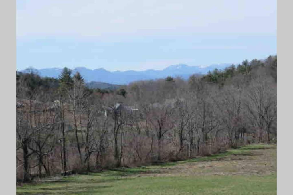 Serenity Views Comfort - Close To City & Parkway! Weaverville Esterno foto