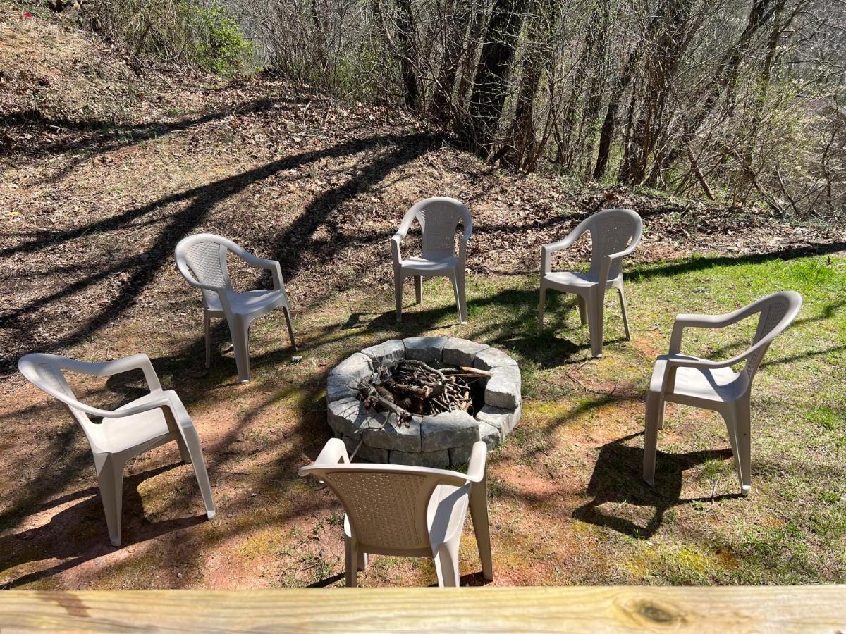 Serenity Views Comfort - Close To City & Parkway! Weaverville Esterno foto